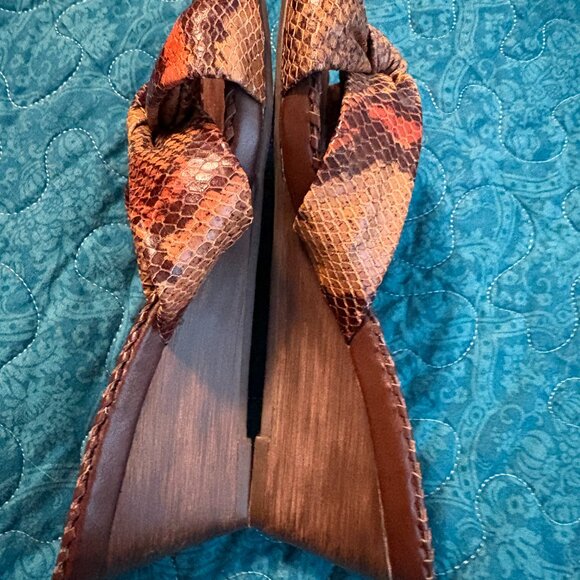 Nurture Cabot Leather Snakeskin Wedge Open Toe Sandals Women's Size  7.5 - Picture 4 of 8